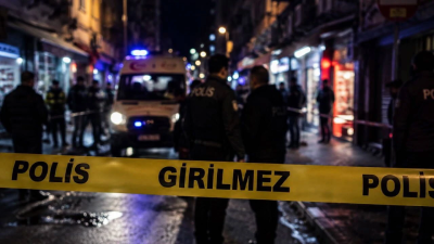 Antalya'nın Muratpaşa ilçesinde 93 yaşındaki Ayten Harputlugil ile 71 yaşındaki