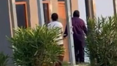 Kadın ve Demokrasi Derneği (KADEM) Antalya Belek’te bir halk plajında