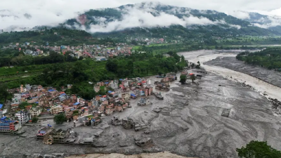 Nepal'de meydana gelen sel ve heyelan felaketinde can kaybı 359'a