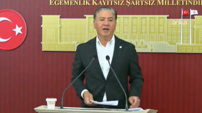 YENİ Parti Grup Başkanvekili Murat Emir, TBMM'de basın açıklaması yaptı.