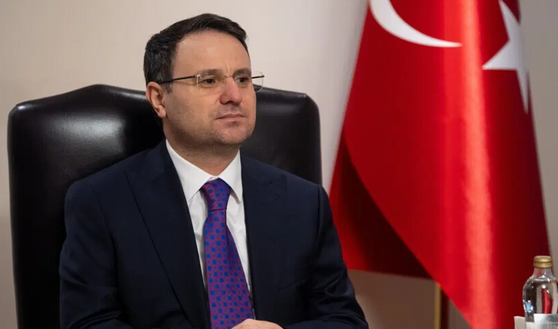 Bakan Gürlek OVP paylaşımı. “Adalet hizmetlerinin etkinliğini artıracağız” Adalet Bakanı Akın Gürlek, Türkiye'nin ekonomide 3 yıllık hedefi olan