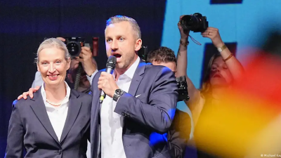 Saksonya-Anhalt: Alman siyasetinde AfD depremi Almanya'nın Saksonya-Anhalt eyaletinde zafer AfD'nin oldu. Ancak hükümet kurup kuramayacağı