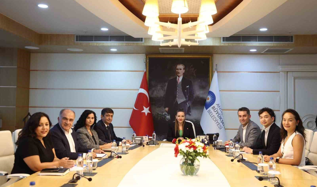 Antalya, Fliggy iş birliğiyle Çin pazarında dijital bilinirliğini artırmayı hedefliyor Antalya Büyükşehir, Fliggy ile Çin pazarındaki dijital görünürlüğünü artırmayı hedefliyor;