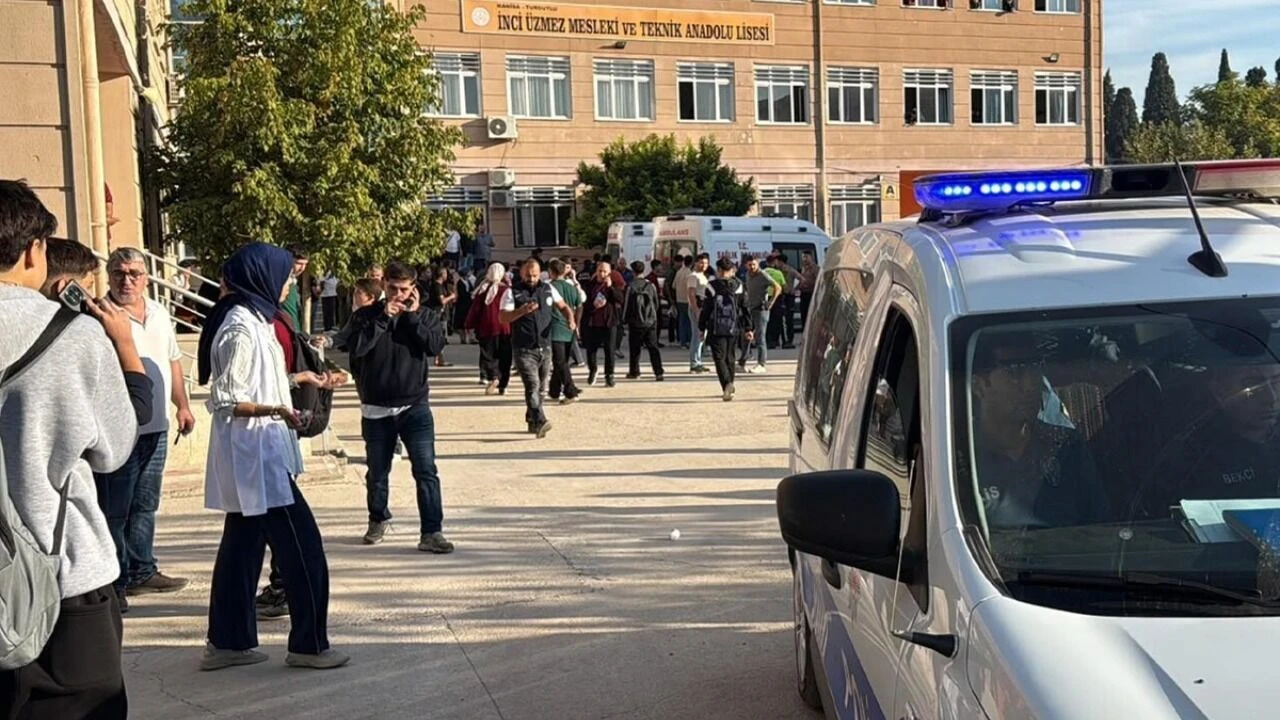 Manisa’nın Turgutlu ilçesinde İnci Üzmez Mesleki ve Teknik Anadolu Lisesi