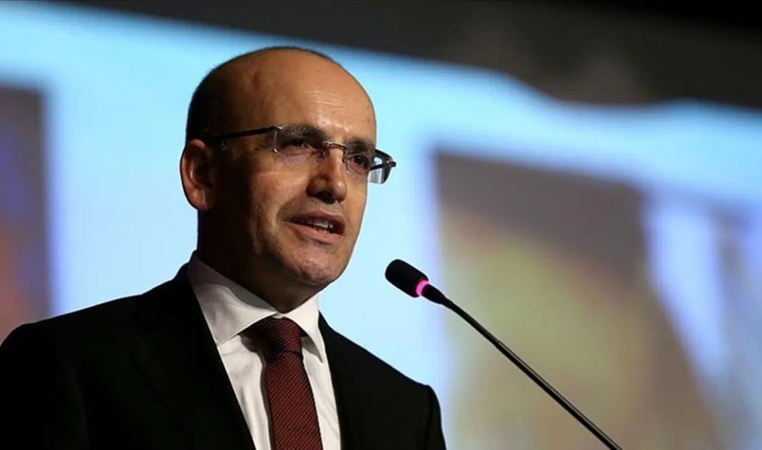 Bakan Şimşek’ten fon açıklaması: Tedbir almaya devam edeceğiz Hazine ve Maliye Bakanı Mehmet Şimşek "Fon yatırımcılarının meşru haklarını