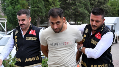 Antalya'da birlikte yaşadığı 49 yaşındaki Canan Yıldırım'ı öldürdüğünü itiraf ederek