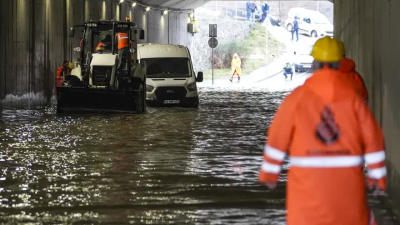 Üç büyükşehirde salı günü sağanak yağış etkili olacak. Meteoroloji Genel